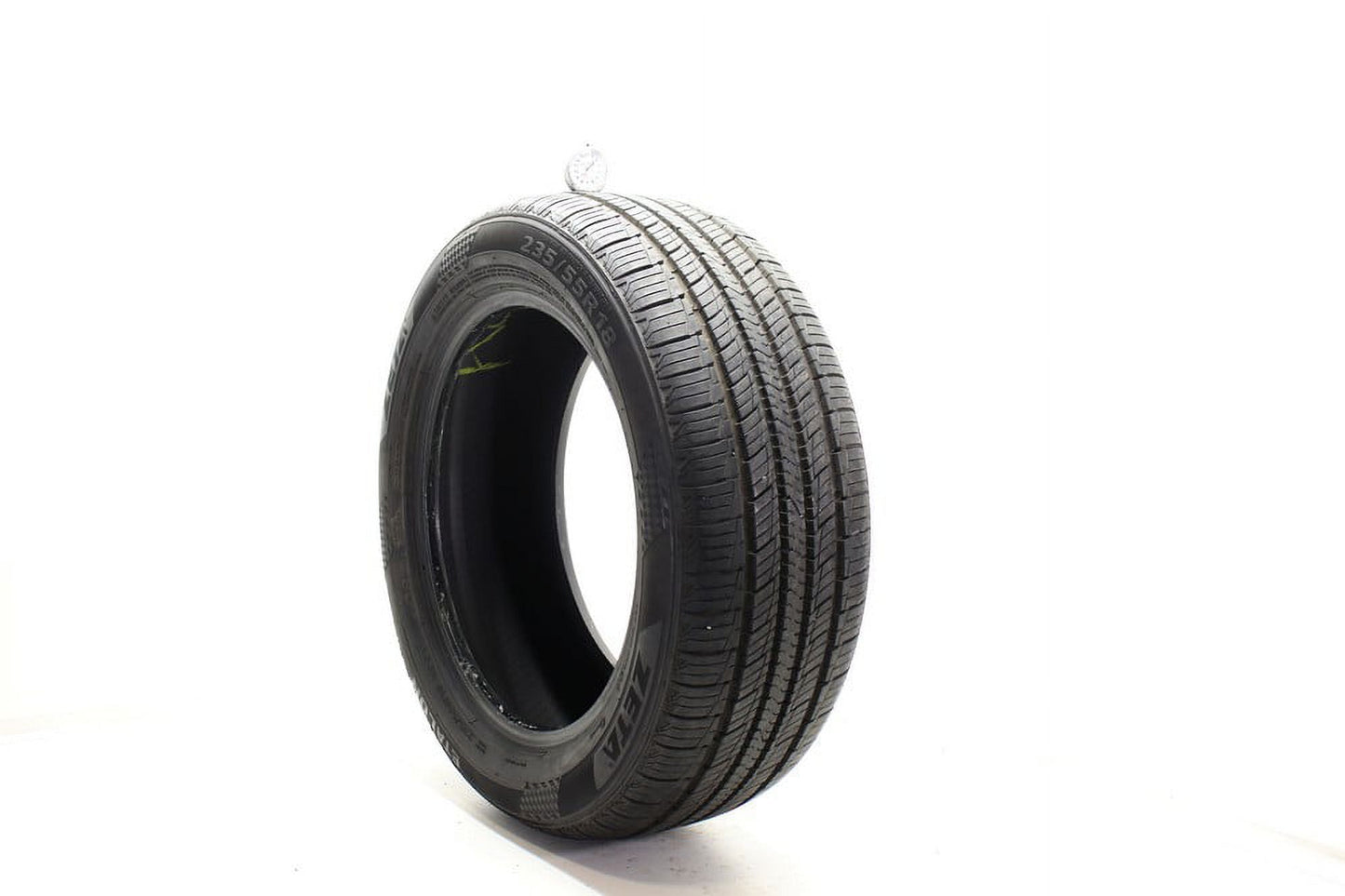 Zeta Etalon P235/65R18 110H Fits: 2017-19 Cadillac XT5 Luxury, 2017-23 GMC Acadia SLE