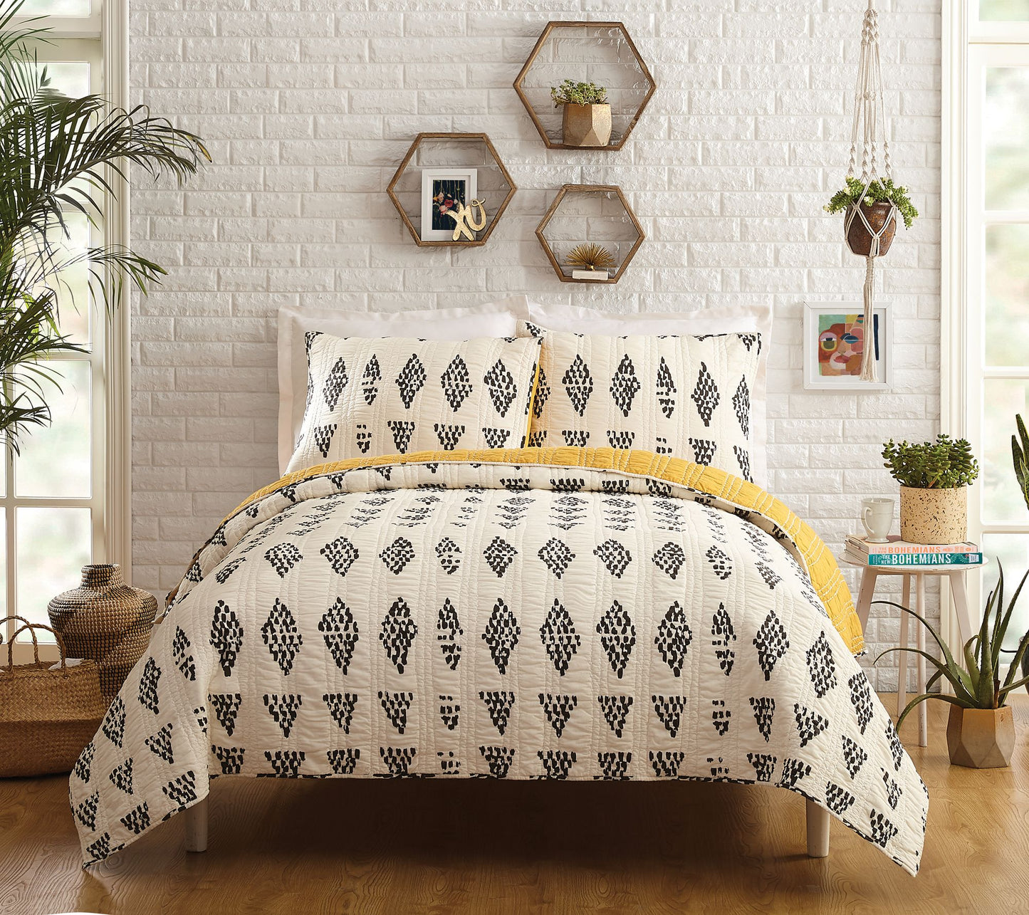 Makers Collective Prosperity Full/Queen 3-PieceQuilt Set