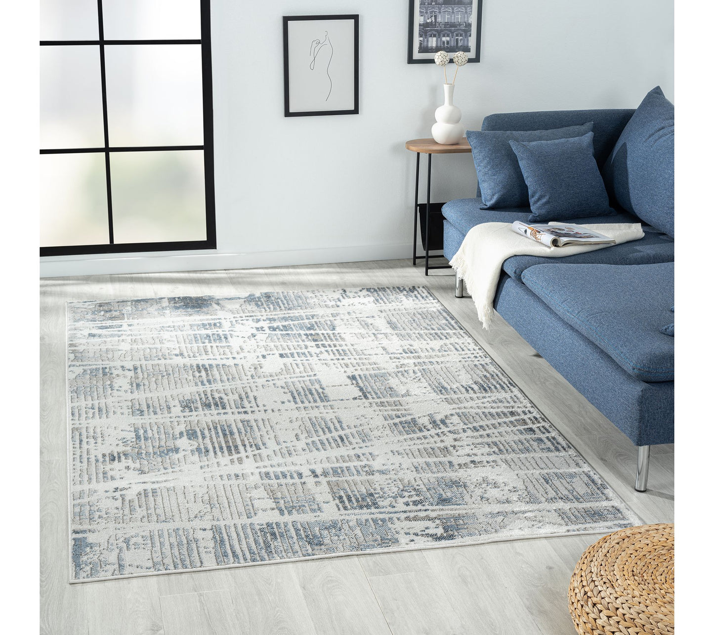 Ox Bay Modern S tripe Plush Per formance Indoor Rug, 7'9" x 9'