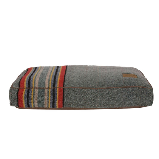 Pendleton Yakima Camp Mattress Dog Bed 48"L x 36"W x 4"H