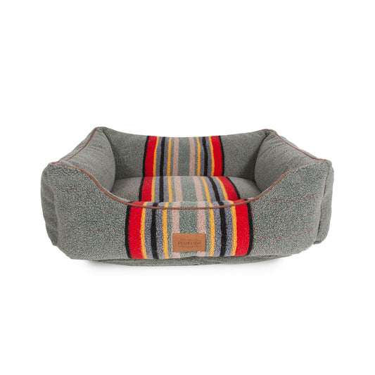 Pendleton Yakima Camp Heather Green Kuddler Dog Bed 30"L x 24"W x 9"H
