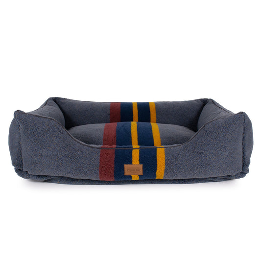 Pendleton Vintage Camp Lake Kuddler Dog Bed 30"L x 24"W x 9"H