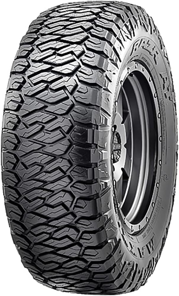 Maxxis Razr AT 235/65R17XL 108H BSW