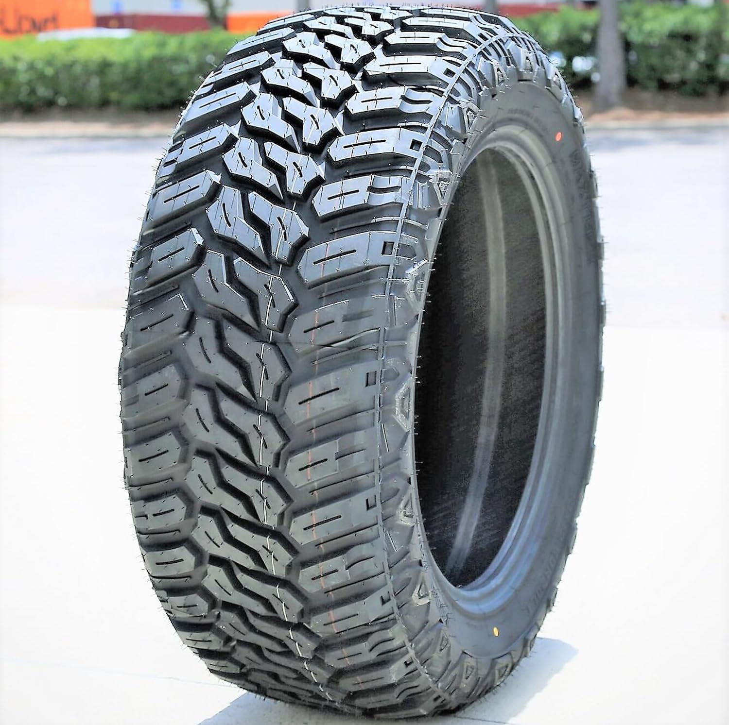 LT265/75R16 MAXTREK MUD TRAC 123/120Q