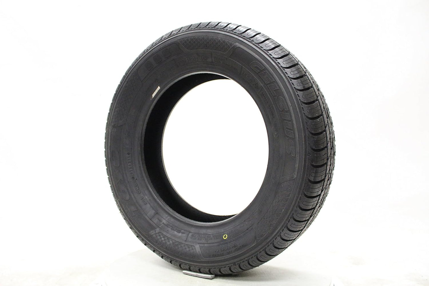 Toyo Celsius 235/45R17XL 97V BSW