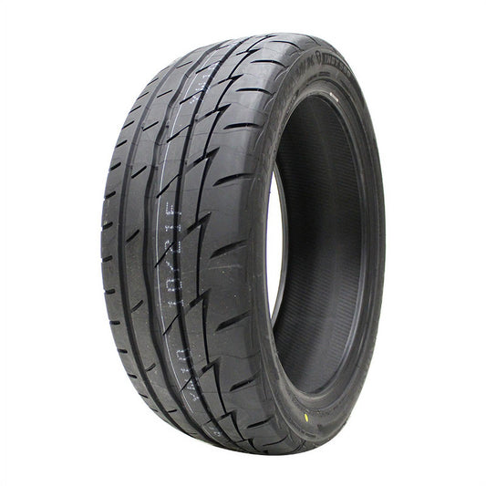 Firestone Firehawk Indy 500 225/50R18 95 W Tire Fits: 2008-12 Chevrolet Malibu LTZ, 2019-23 Honda HR-V EX-L