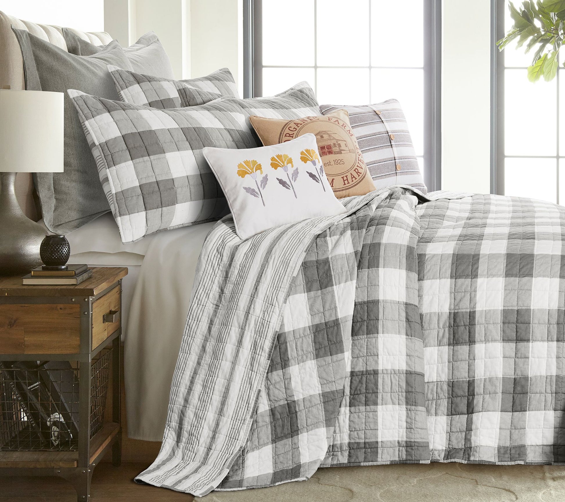 Camden Full/Queen Bedspread Set by Levtex Home