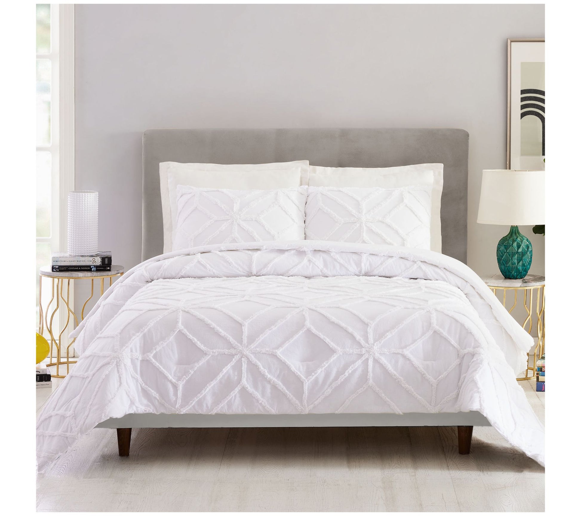 Trina Turk Tufted Chenille Full/Queen Duvet Set