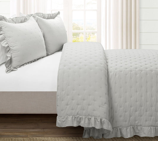 Lush Decor Reyna Ruffle Reversible Quilt 3Pc Se t F/Q