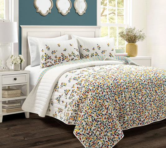 Lush Decor Boho Botanical Leaf  Quilt 3Pc King