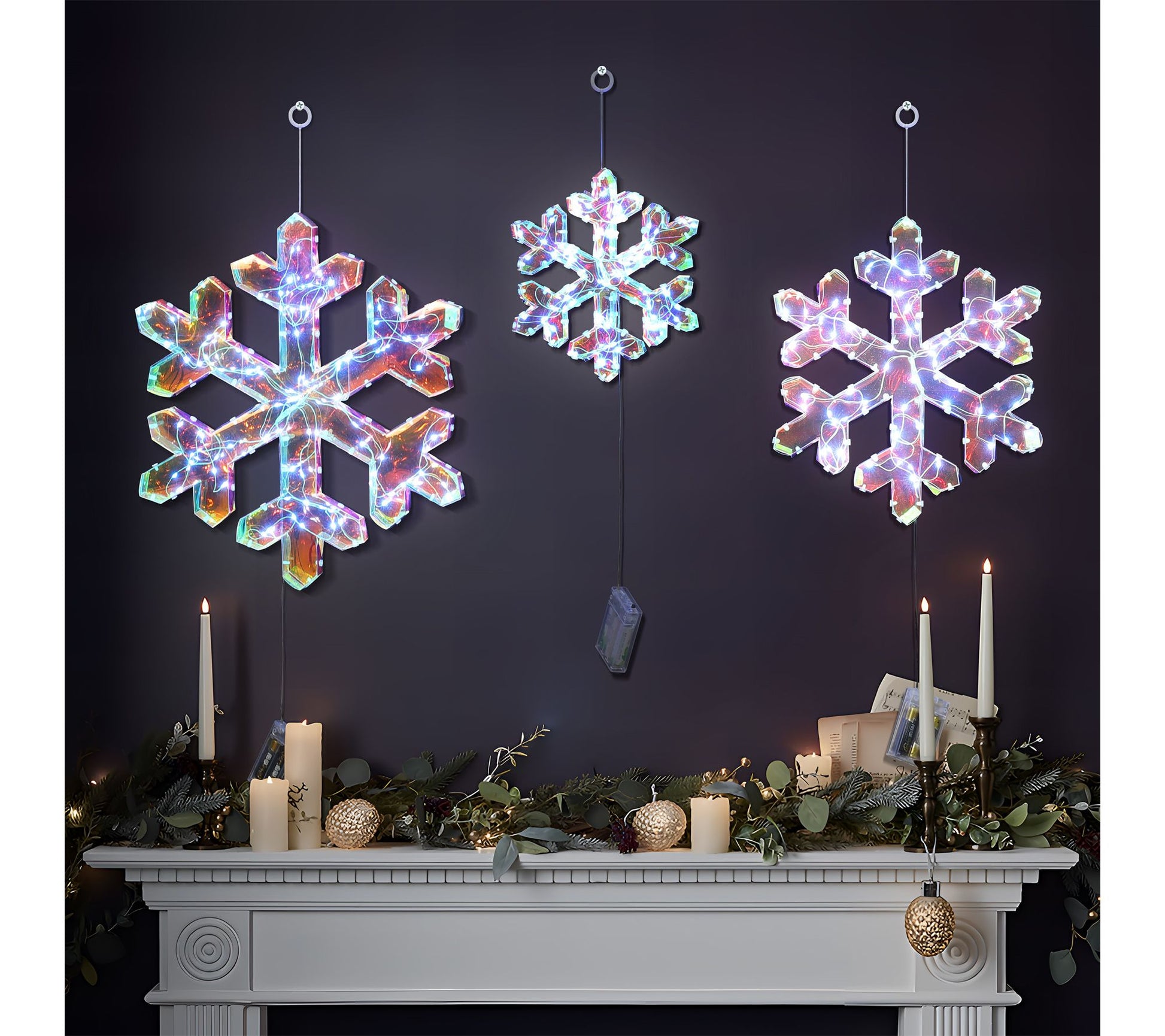 LuxenHome Snowflake Decoration Set w/ Battery-Op Lights