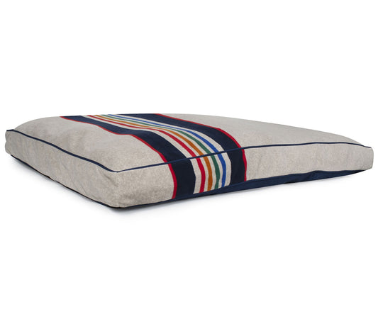 Pendleton X-Large Yellowstone National Park PetNapper